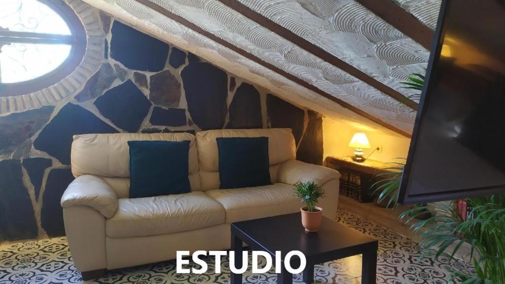 Alojamientos La Casa De Piedra Murcia Exterior foto
